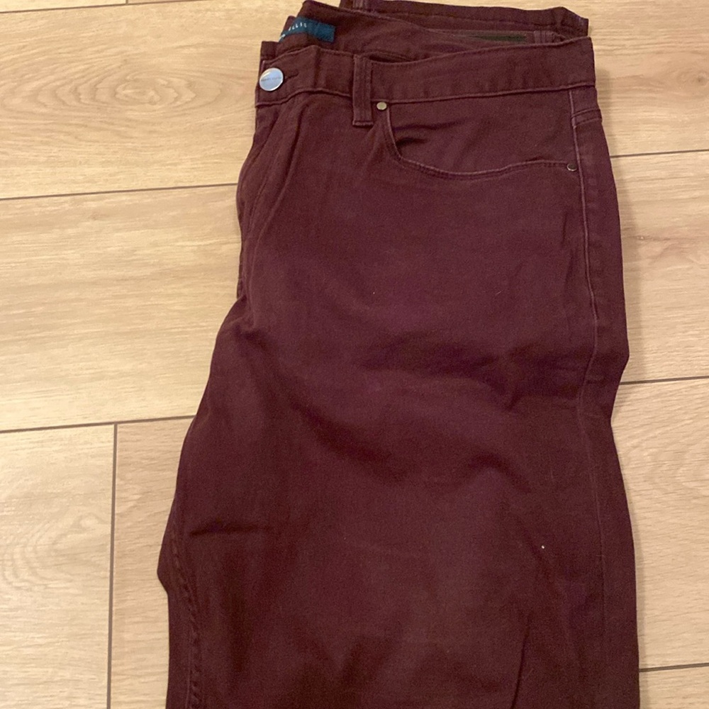 Mens red perry ellis jeans 38/32
